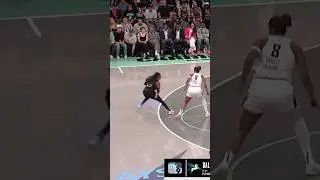 Arike Ogunbowale Hits a NASTY Stepback Three vs the Liberty! 😮‍💨