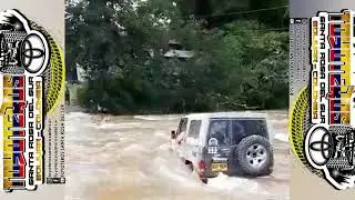 TOYOTA LAND CRUISER 4.5 SUPER MACHO ON THE EL DORADO RIVER, MONTECRISTO SUR, BOLIVAR, COLOMBIA 