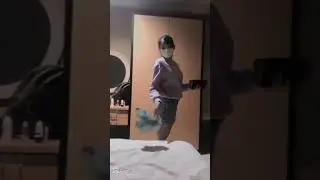 Gigolo cek in bareng cewek cantik abis main langsung dibayar | 