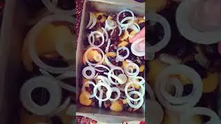 Грибы с картошкой в духовке.