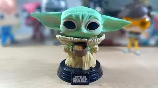 Funko Pop Baby Yoda com Copo Mandaloriano Star Wars 