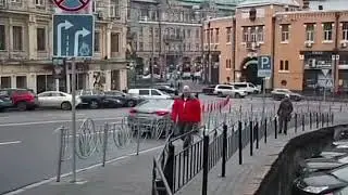 пацану помощь нужна