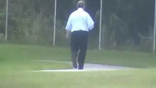Bellon walking (2015)