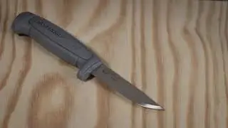 Morakniv Basic 546 SE (S) - Made in Sweden, by Swedish manufacturers