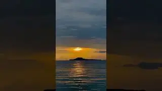Beautiful #sunset #sea #beach #goldenhour