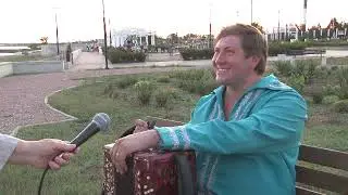НАРОДНЫЙ ГАРМОНИСТ НА НАБЕРЕЖНОЙ В ГОРОДЕ САКИ, 19.06.24