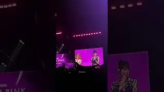 FOTO SAMA LISA BLACKPINK 