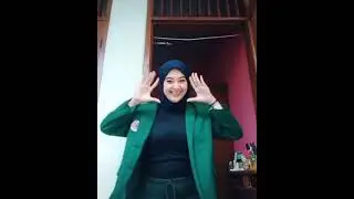 MAHASISWI JILBAB SEMOK