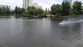 Slow motion fast Rc boat