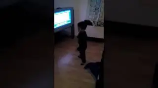 Christiánek tancuje zabil to :D