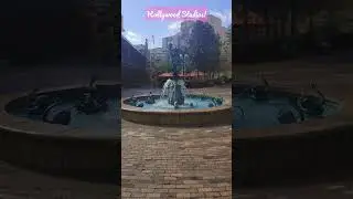 Miss Piggy Fountain! #hollywoodstudios #muppets #themepark #shorts #amusementpark #wdw #disneyworld