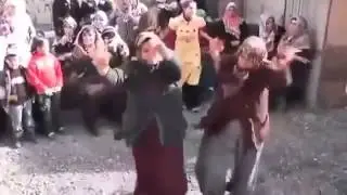 Teyzelerden Yatcaz Kalkcaz Oyunu   Fenomen