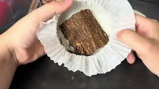HU Dockworker Tin Opening