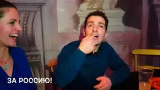 Christmas dinner destroyed by Russian army secret weapon (тушёнка) (IT with Russian subtitles)