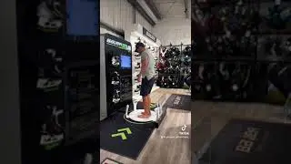 Bauer Hockey skate scanner #bauerhockey #iceskating #iceskates #freestyleiceskating #fitlab #skating