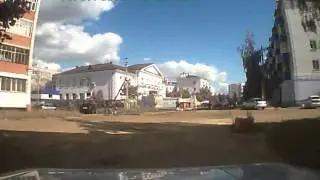 Мальчик упал с велосипеда)