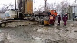 3. Строительство станции метро Марьина Роща БКЛ (Шереметьевская). Установка сегмента обсадной трубы.