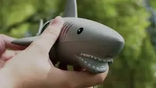 Радиоуправляемый робот Despot Shark