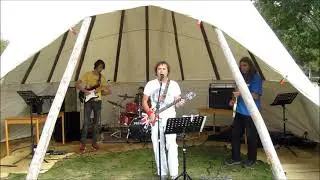 Clean & Distorted - All Tomorrow's Parties
