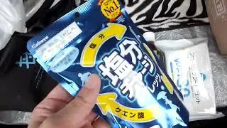 さらにケータリングを充実させてみた、塩タブレットとウェットティッシュは定番に使えますな～～(^^♪