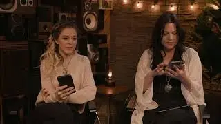 Lindsey Stirling and Amy Lee on Facebook (30/04/18)