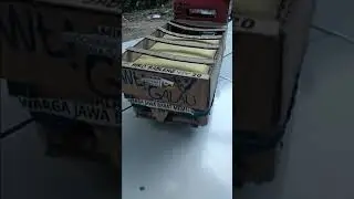 Miniatuk truk oleng khoer#