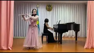 Даулетбек Жамиля, 1 тур
