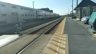 inbound metric train leaving station