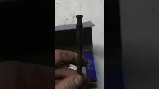 Почему клинит колесо
