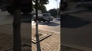 Así limpian la calle en China 