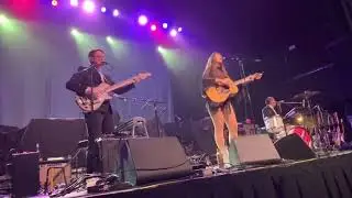 Lola Kirke - Stay Drunk live at Fonda Theater, Los Angeles 02/09/23