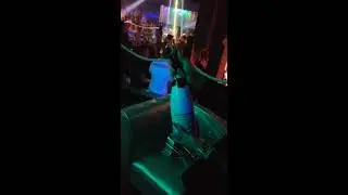 Hostesa otvara Moet u Pakracu