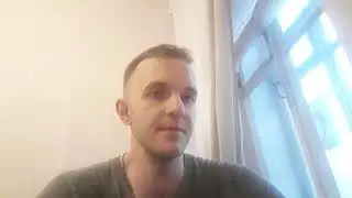 У меня печальное настроение. Погода в Питере. Не нашёл людей для заказа.