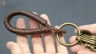 Porte Clé Tressé en Cuir