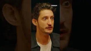 Il joue grave bien le mec qui souffre et tout 🎭 
