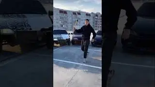 Убери белую кнопочку! 