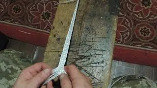 Плетение в две косички, ручейка, полоски.
