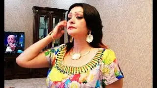 МУСТАҚИМ: Моҳпайкар Ёрова дар радиои «Азия-Плюс»