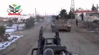 Сирия, Дараа. два танка Т-55 Хоран бригады Хамзы Асадуллы штурмует укрепления САА