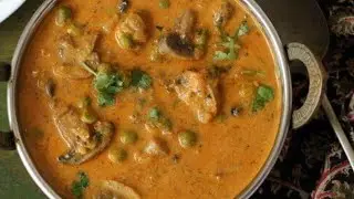 Matar Mushroom Recipe | Matar Mashroom Masala | Restaurant Style Mashroom |
