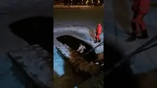 Крещенские купания 2022. Ольгинский пруд. Санкт-Петербург.