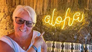 Review of Waikiki Restaurant, Corralejo, Fuerteventura. Great place to go. Great food & atmosphere.