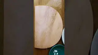 #short Грунтуем липовую доску яичной эмульсией.