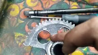 Уплотнение между валом кпп и валом Кик стартера ,из планета ,юпитер