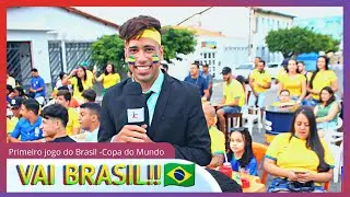 Acompanhando a COPA DO MUNDO , jogo do BRASIL na praça de MACAÚBAS.. primeiro jogo da seleção..