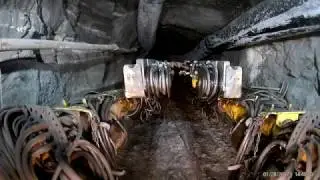РАБОТА БУРИЛЬЩИКА В ШАХТЕ. ПЕРЕГОН БУРОВОЙ МАШИНЫ