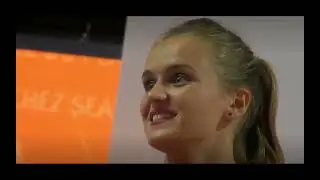 candid shoeplay 13