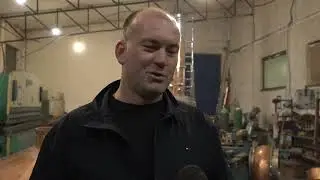 ČAČAK 11.11.2024. Milan Čvrkić iz Trbušana jedini proizvođač kazana za rakiju na području MO