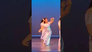 So Calm and Graceful #polynesiandance #polynesianmusic #danceshorts #