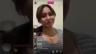 فضيحة ساري كول تعري صدرها في لايف